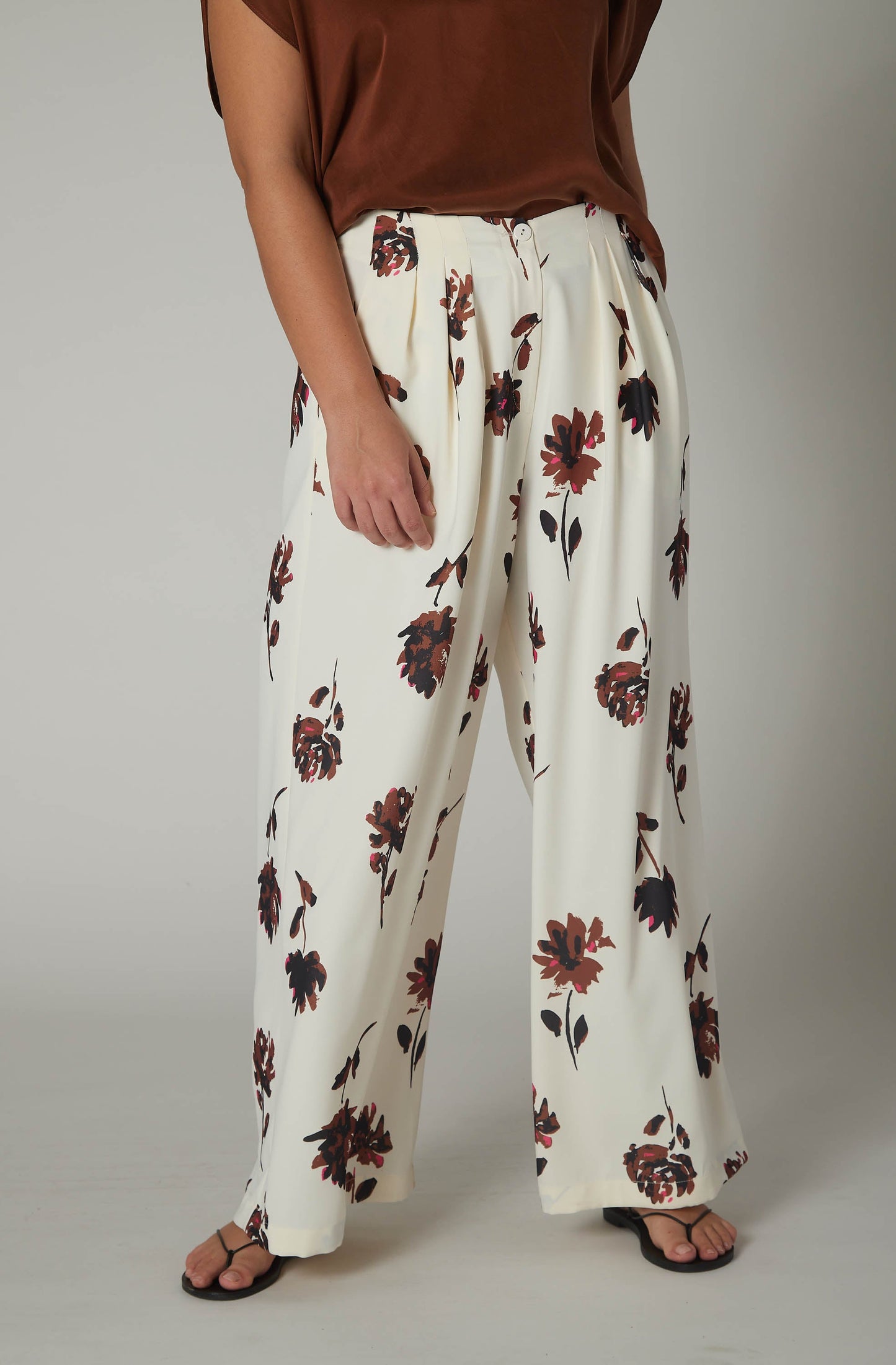 The Smart Wide Leg Pants