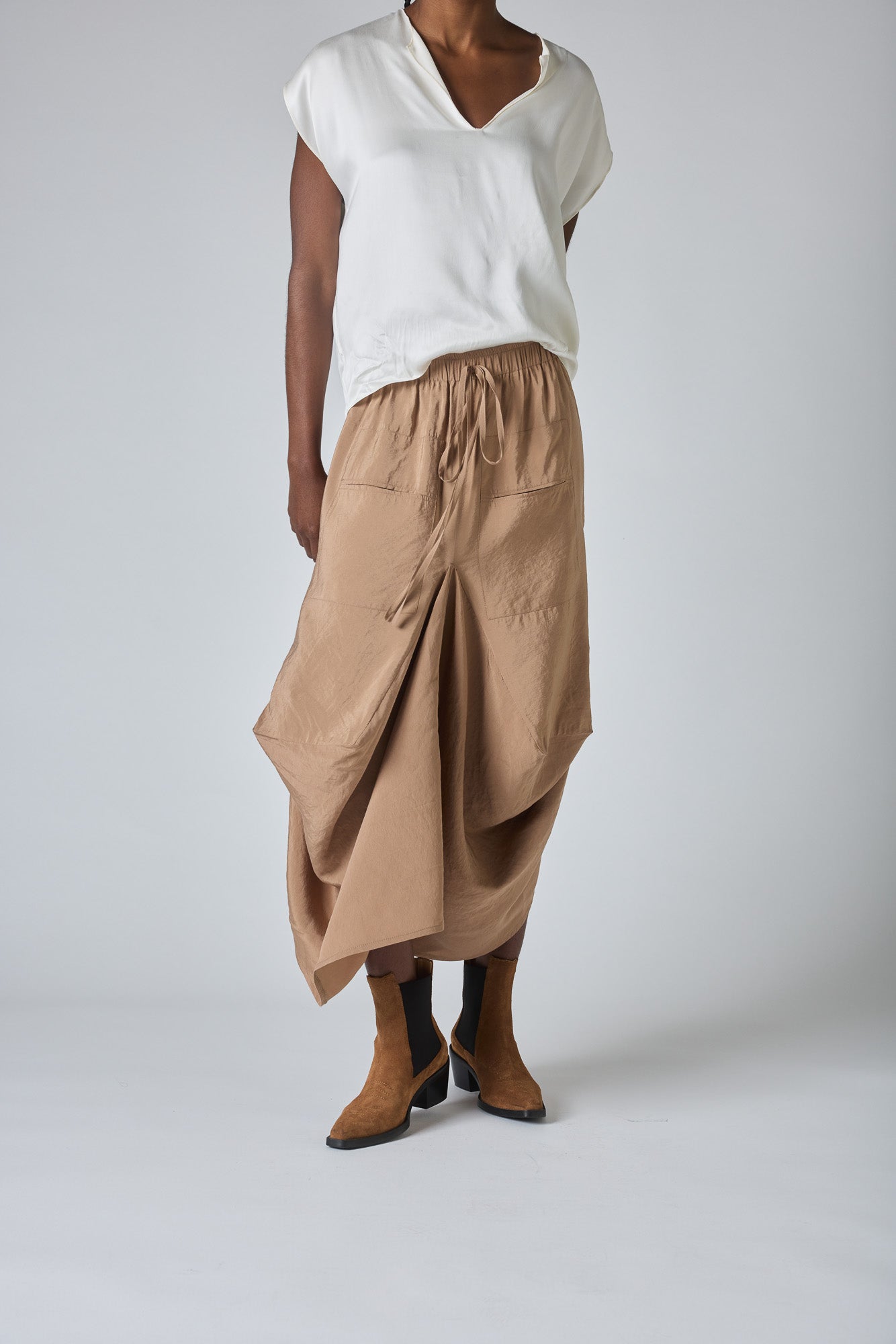 The Light Poplin Go-To Skirt