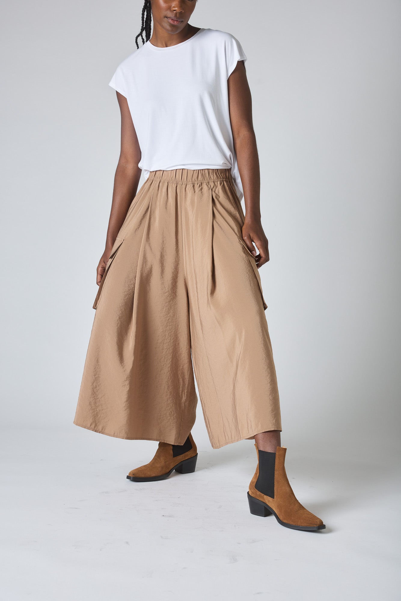 The Light Poplin Cargo Skirt Pants
