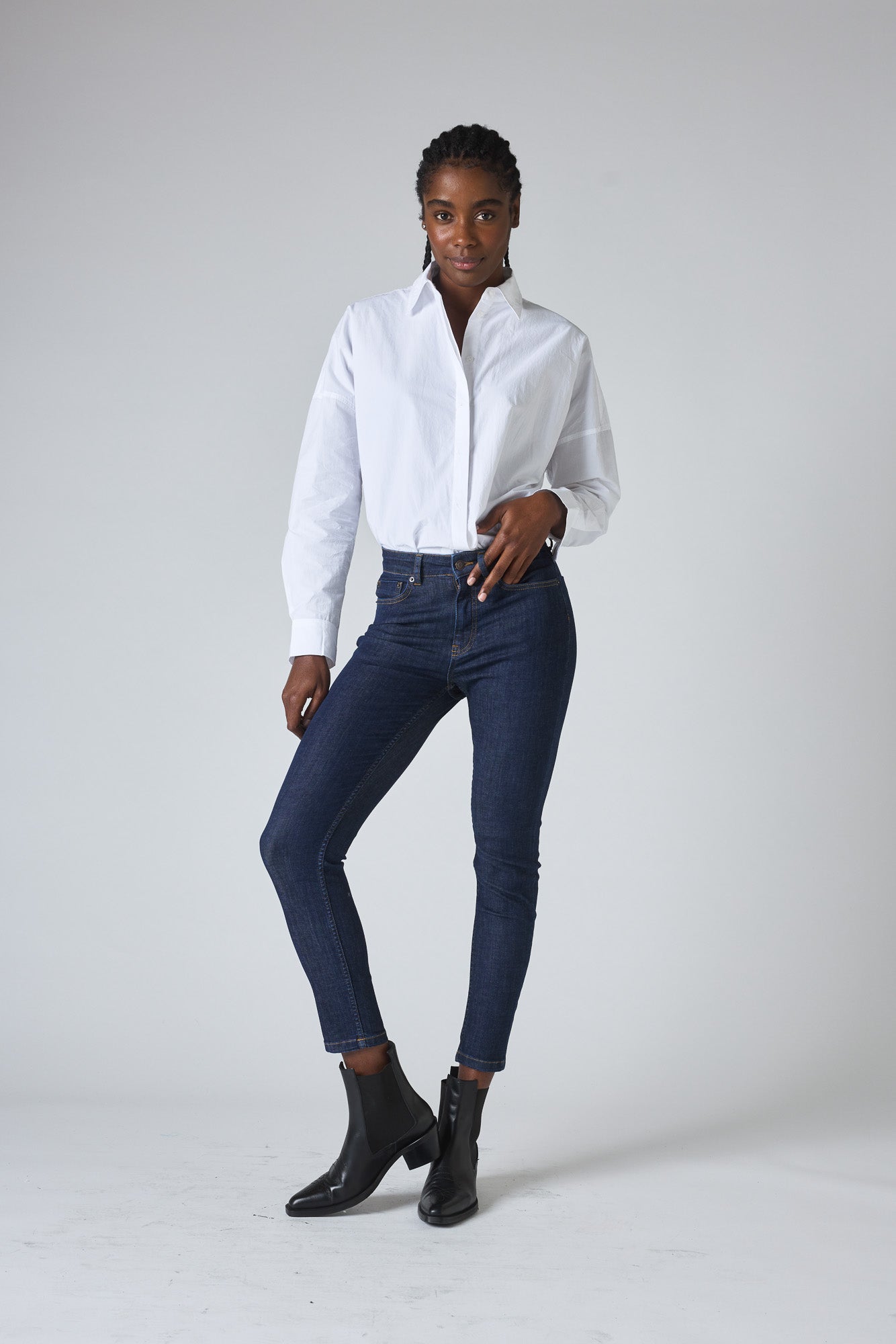The Iconic Fitted Jeans