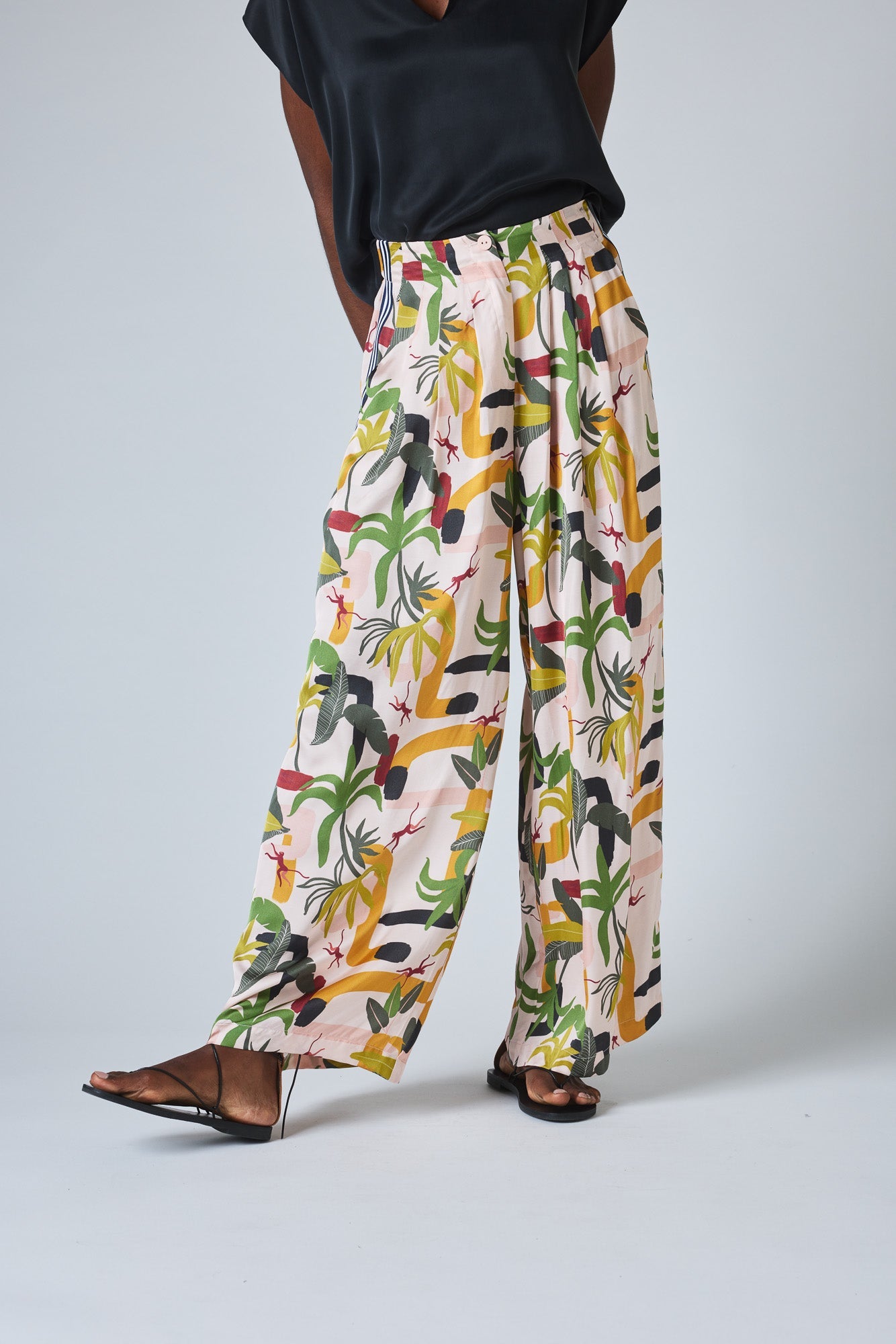 Printed Wide-Leg Trouser
