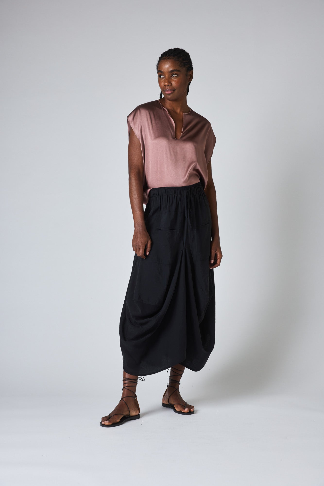 The Light Poplin Go-To Skirt