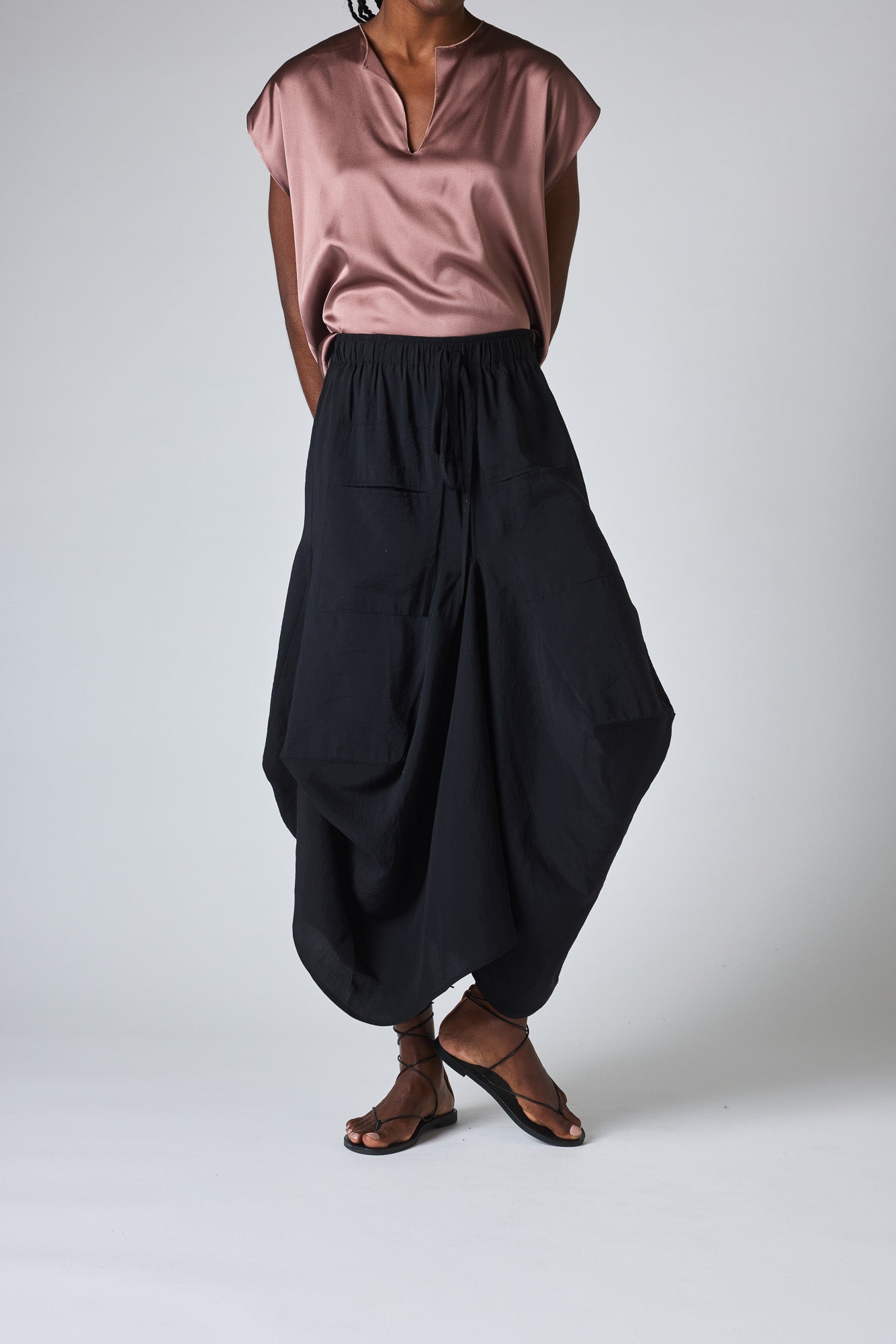 The Light Poplin Go-To Skirt