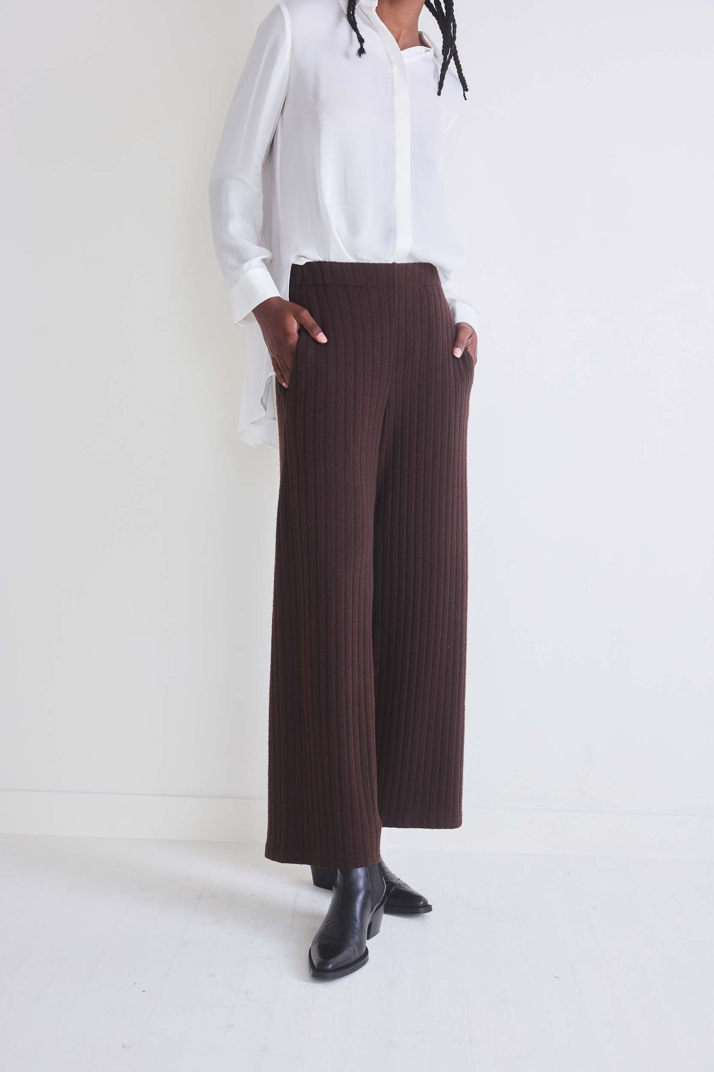 Leisure Flow Ribbed Pants