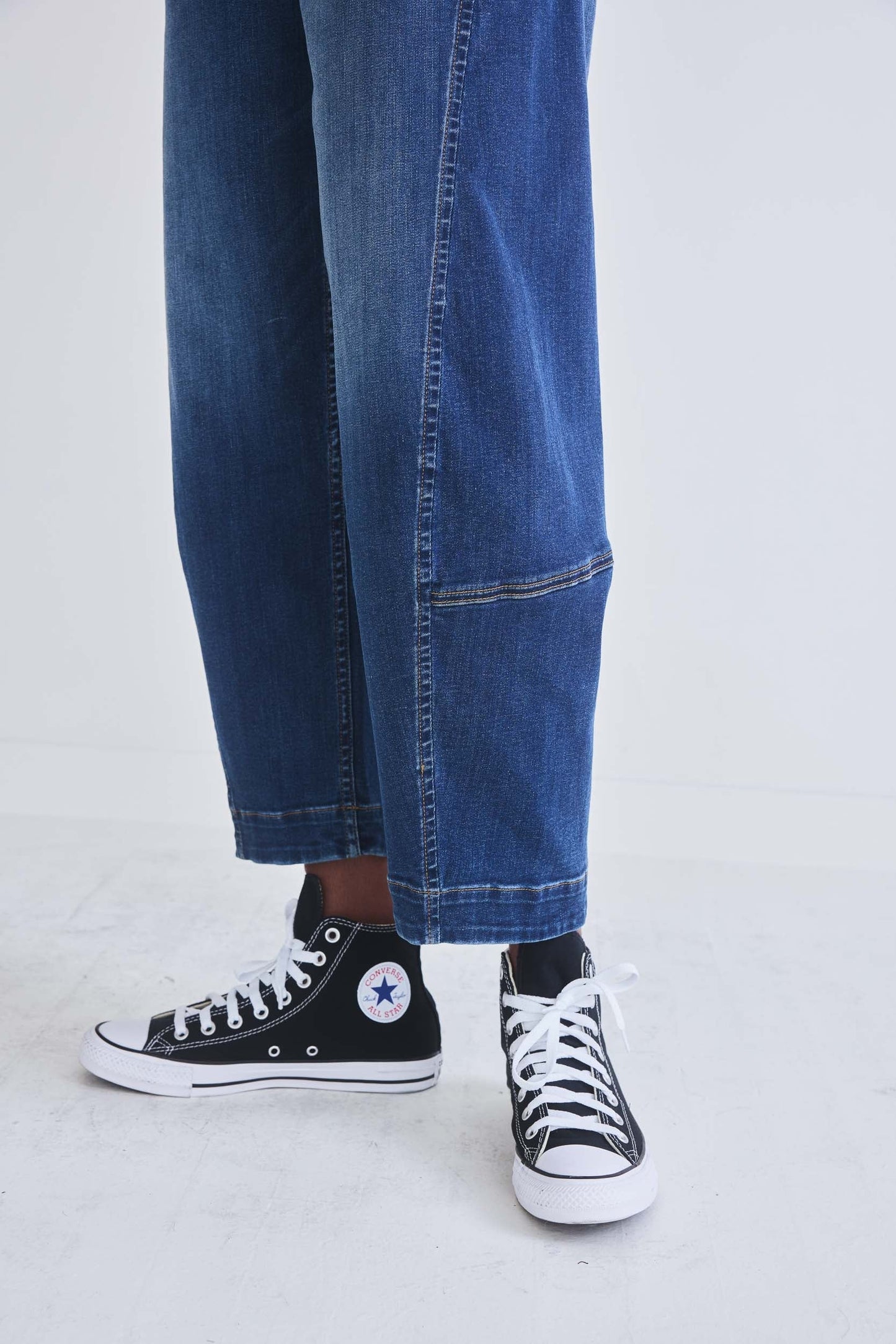 The Petite Ultimate Barrel Leg Jeans 2.0