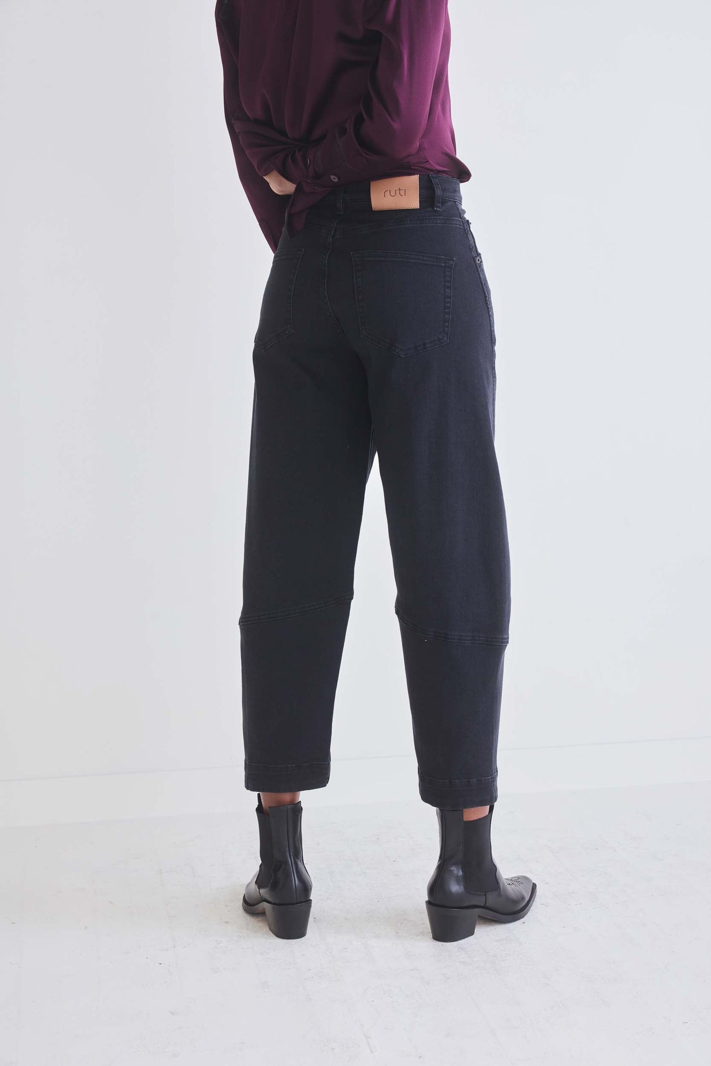 The Ultimate Barrel Leg Jeans 2.0