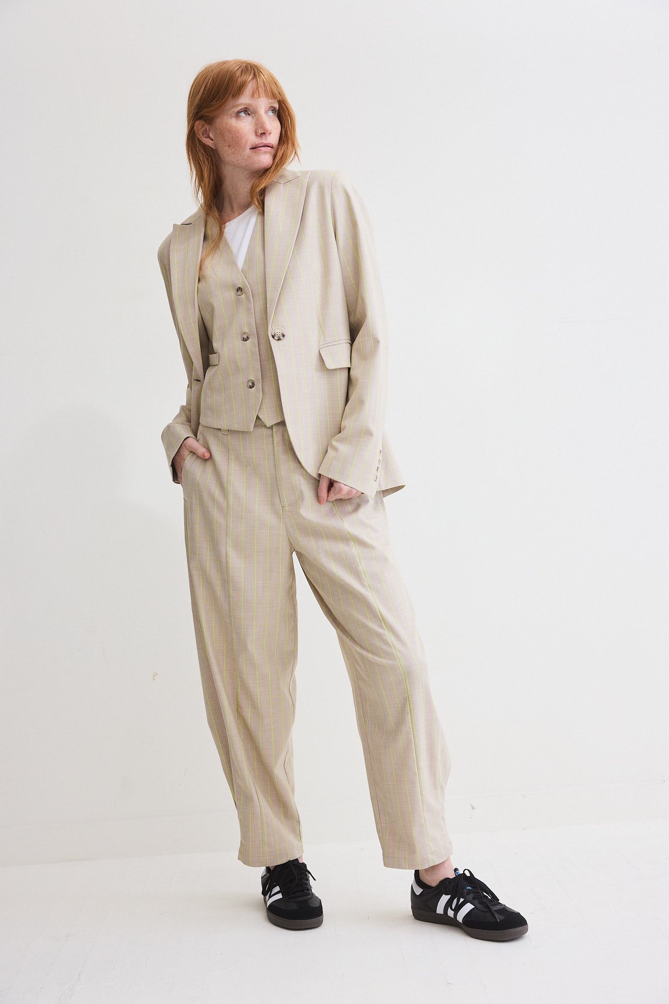 Detail Oriented Tapered Pants