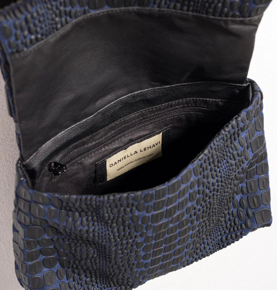 Tokyo Messenger