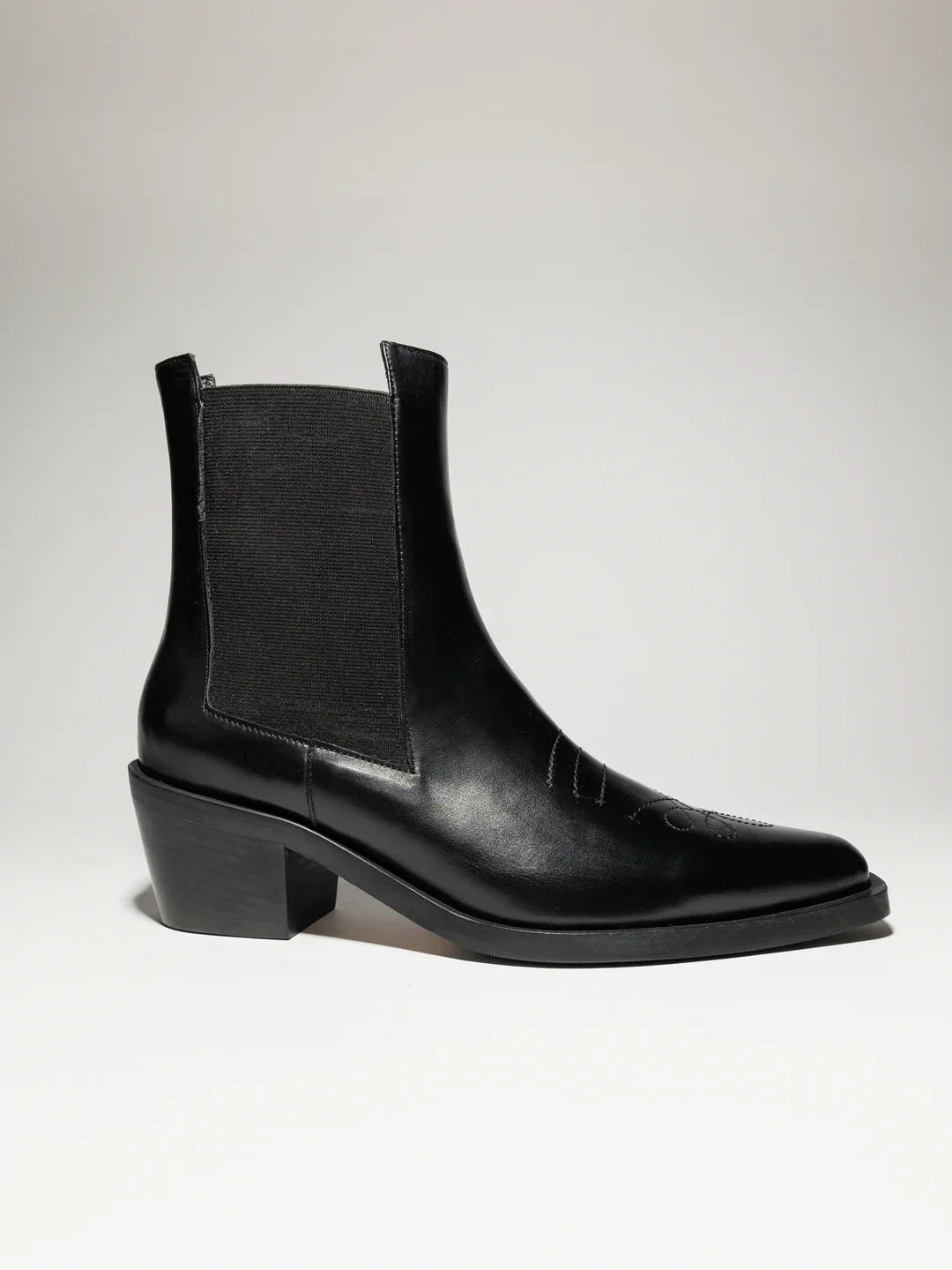 Aruju Chelsea Boot