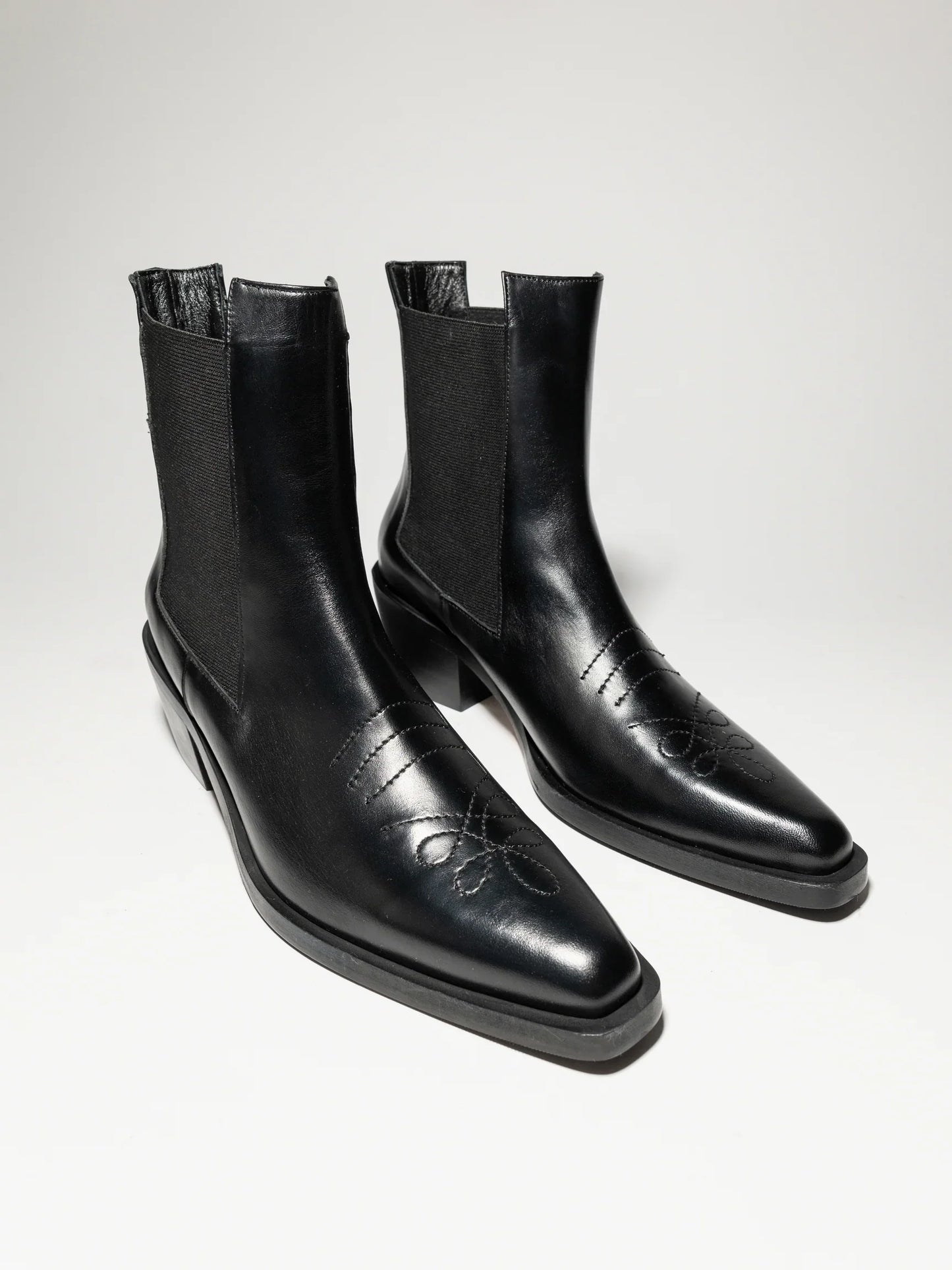 Aruju Chelsea Boot