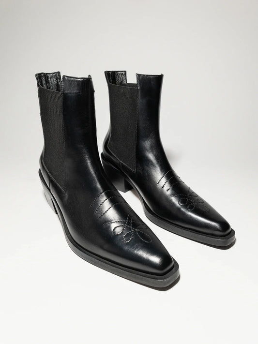 Aruju Chelsea Boot