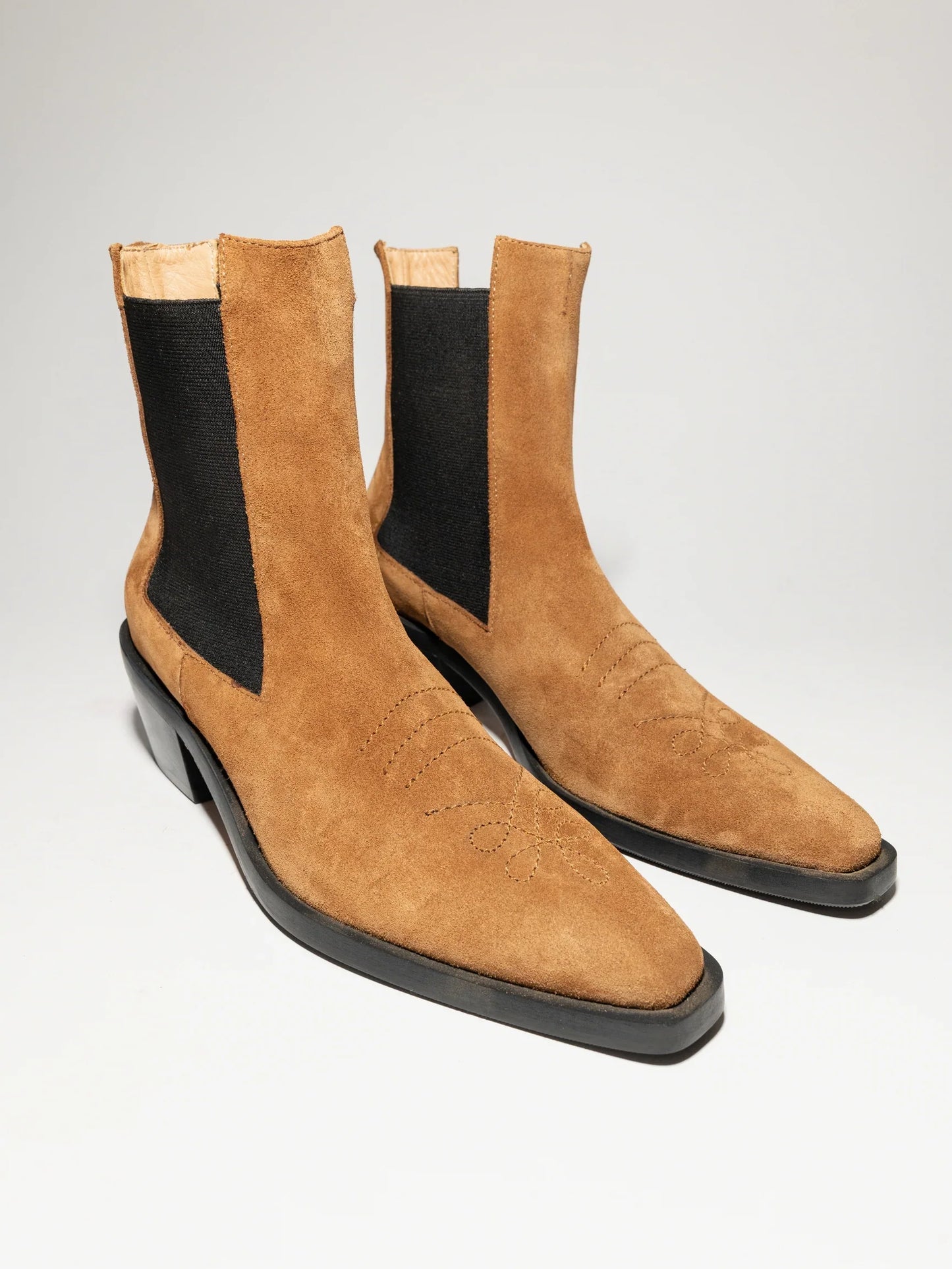 Aruju Chelsea Boot