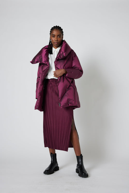 Relaxed Pleated Skirt