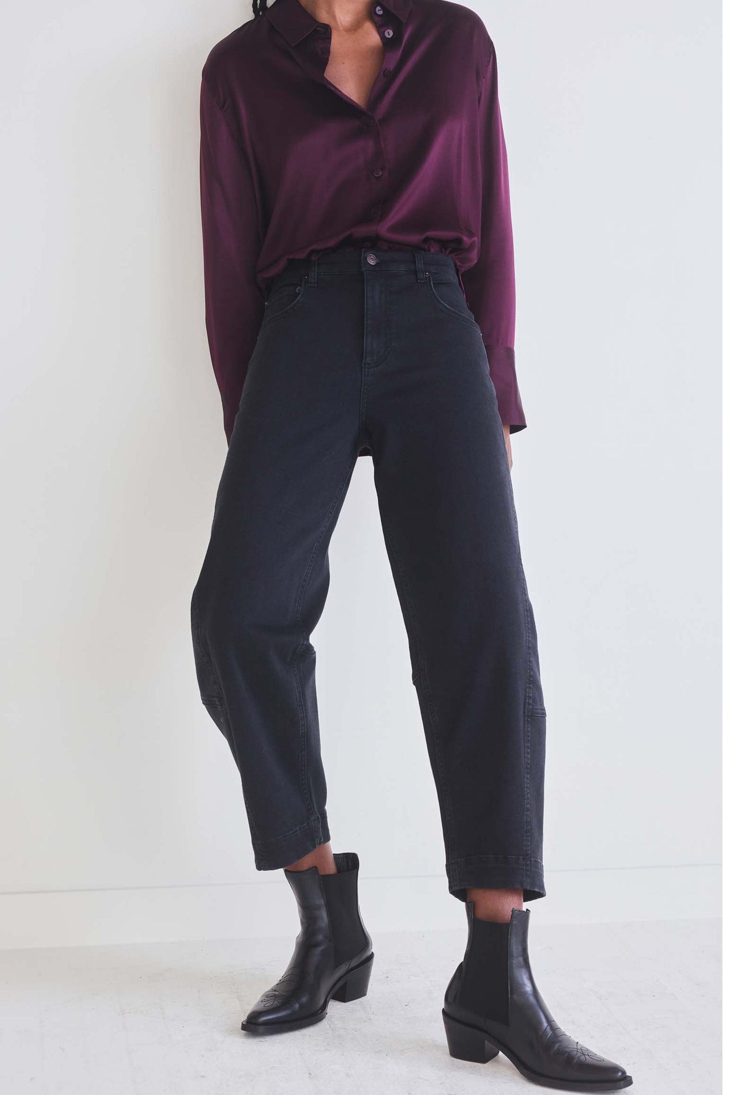 The Ultimate Barrel Leg Jeans 2.0