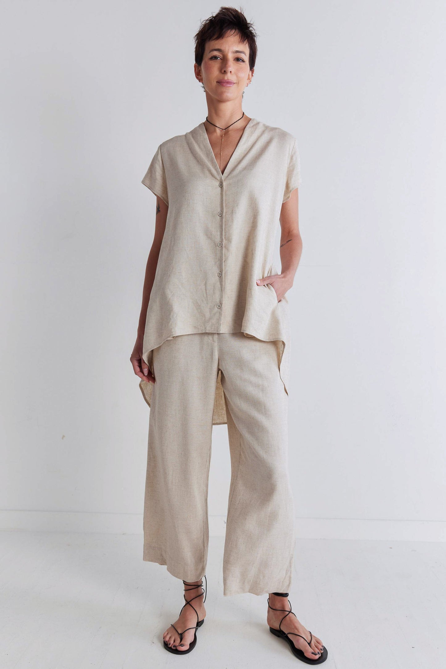 Daylight Linen High Low Blouse