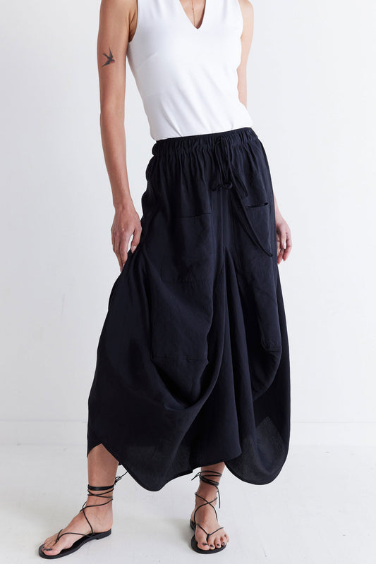 The Light Poplin Go-To Skirt