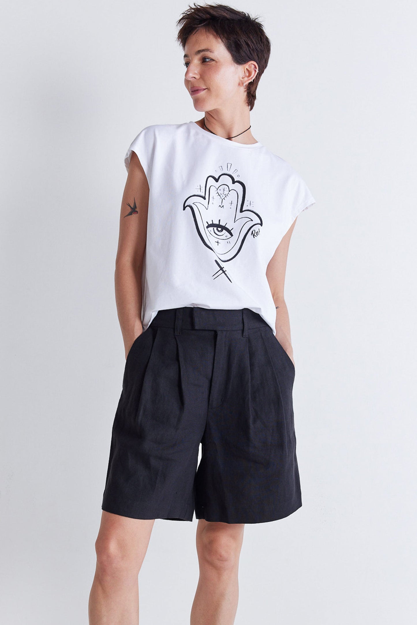 The Pleated Bermuda Shorts
