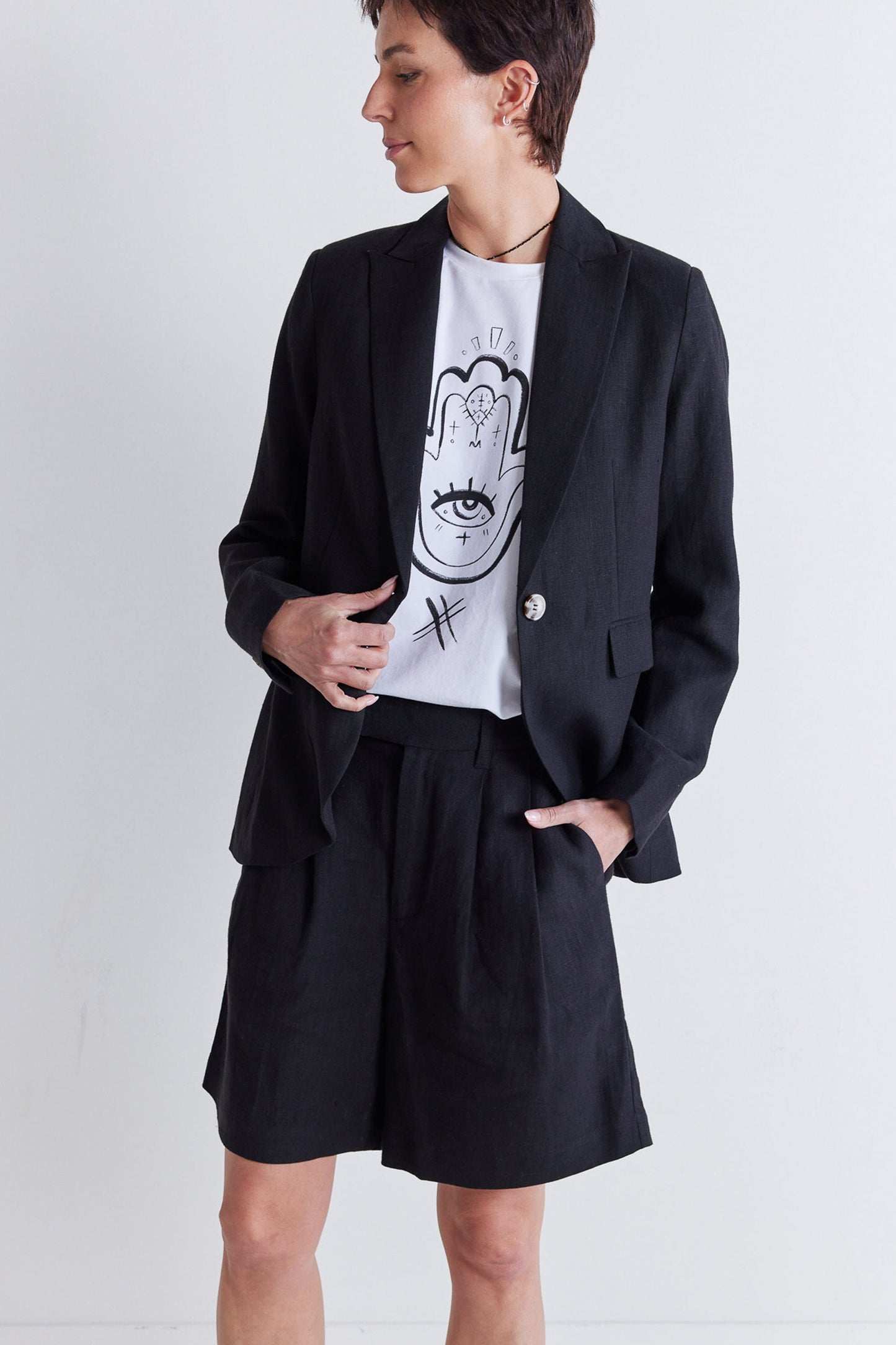 The Pleated Bermuda Shorts