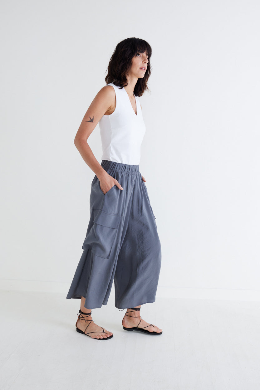 The Light Poplin Cargo Skirt Pants