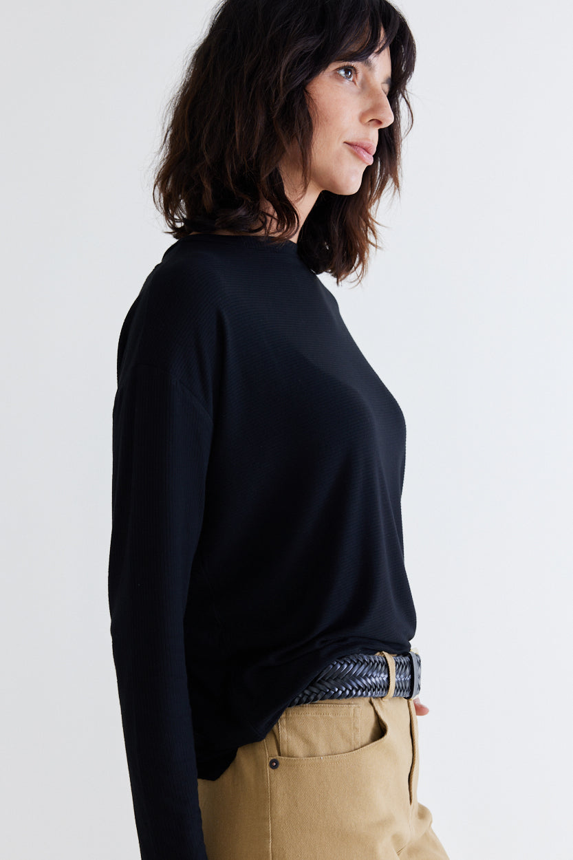 Essential Top With Buttons in the Back