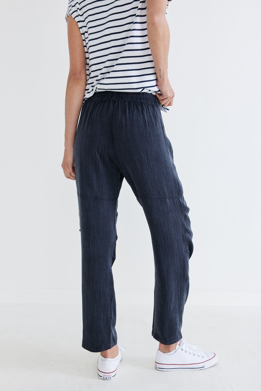 Weak At the Knees Crinkle Pants