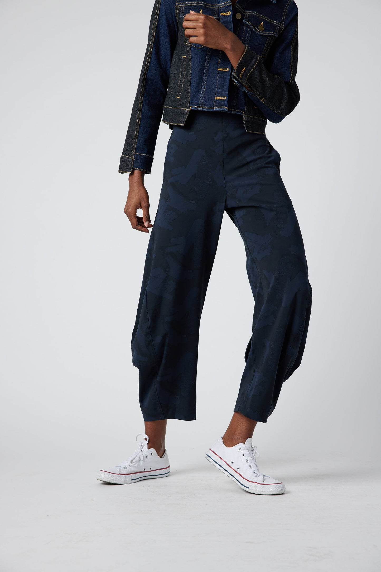 The Brushstroke On The Loose Work Pants