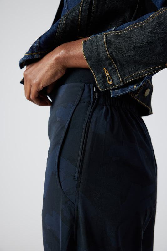 The Brushstroke On The Loose Work Pants