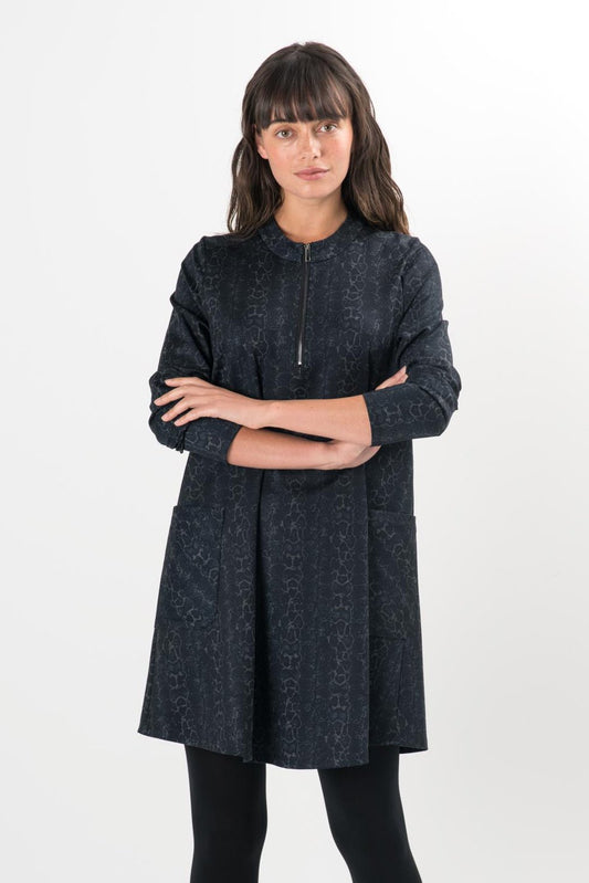https://cdn.shopify.com/s/files/1/0275/5031/8627/products/rgz8psuzjaebsdtdheut.jpg?v=1576628232