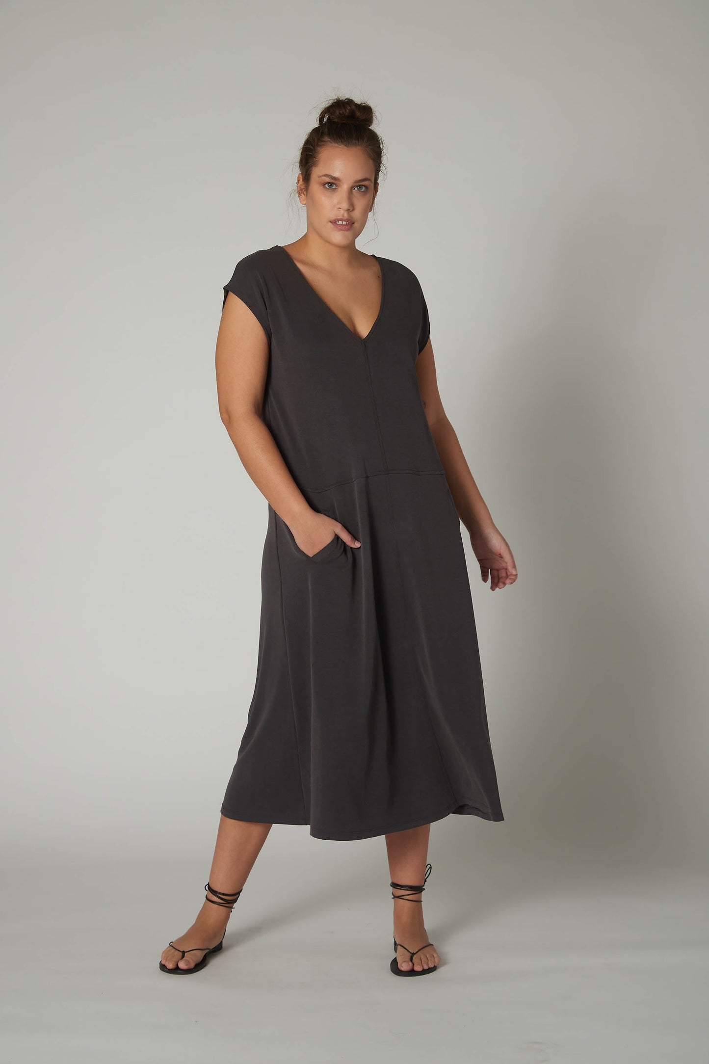 The Easy V-Neck Dress