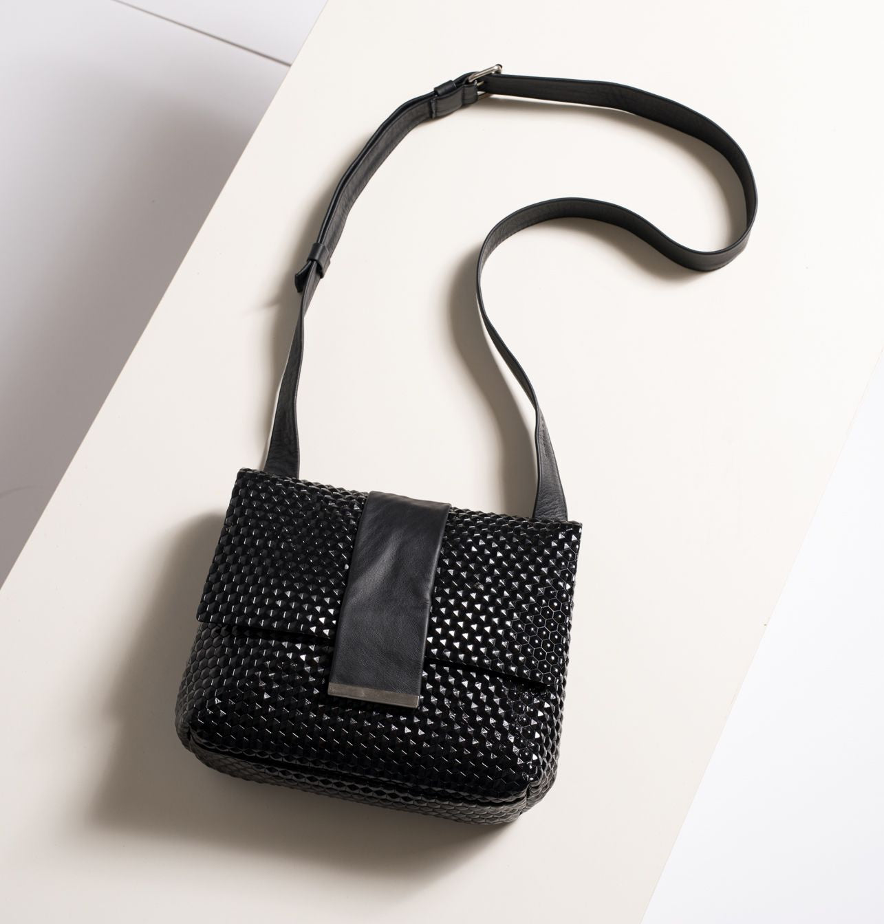 Alexa Messenger Bag
