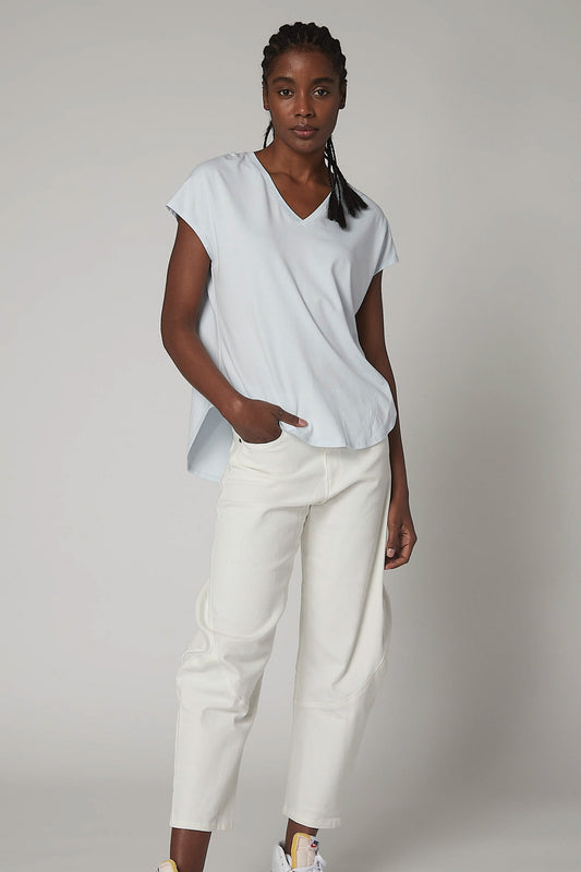 Bamboo Tuck-In V-Neck Tee