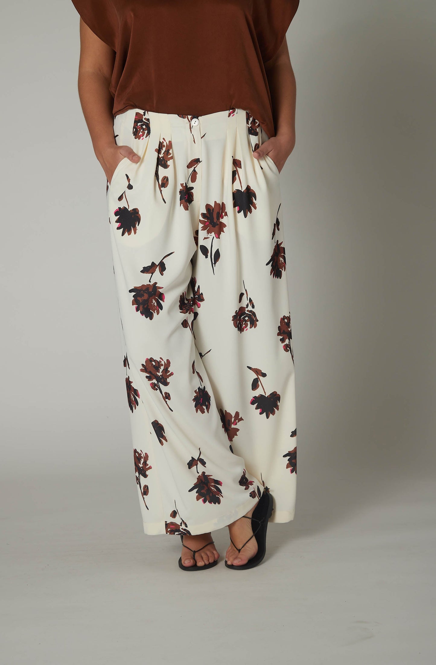 The Smart Wide Leg Pants
