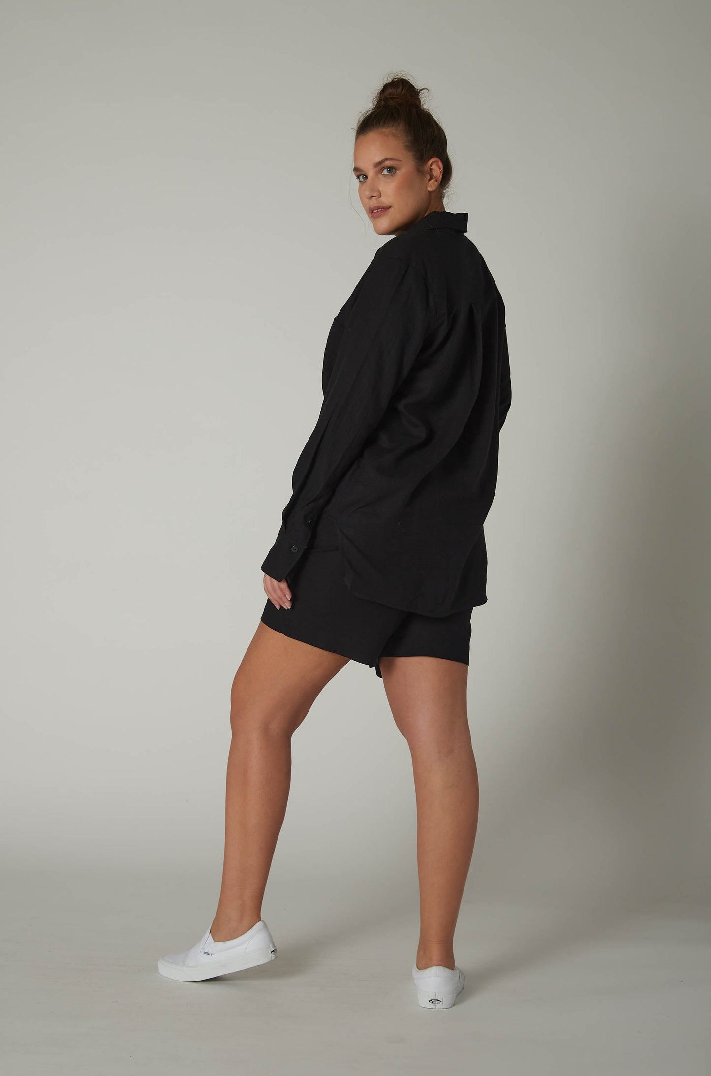 Linen Timeless Button Down Tunic