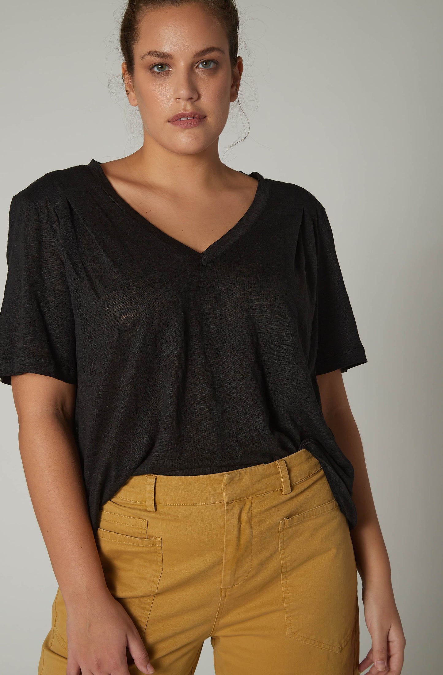 All in the Details Linen Half Sleeve Top