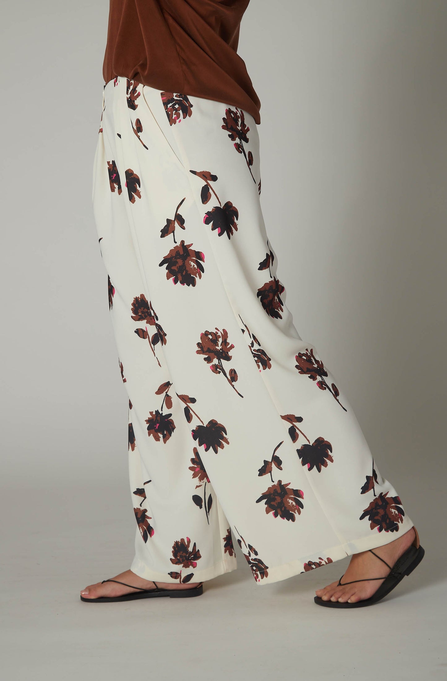 The Smart Wide Leg Pants