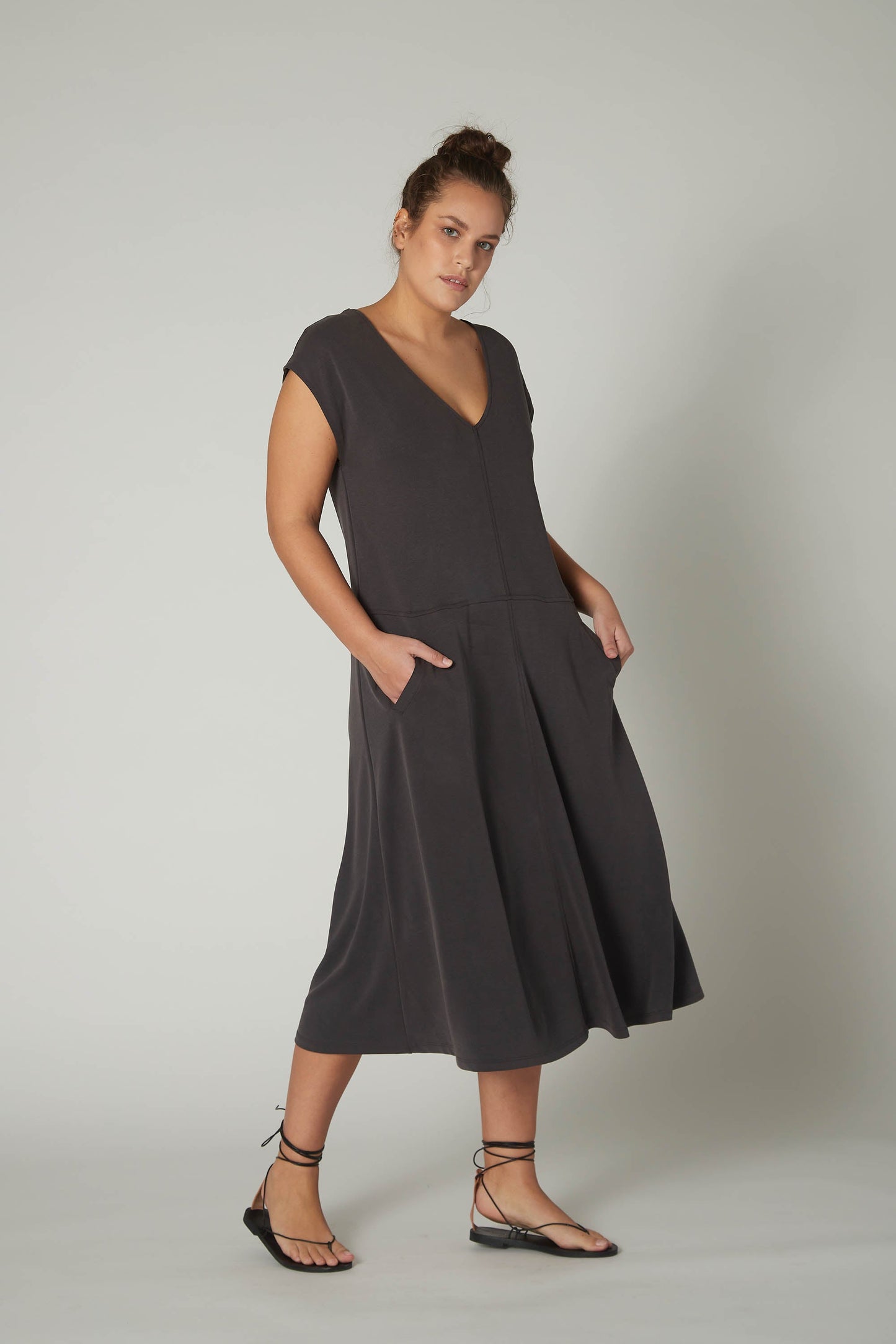 The Easy V-Neck Dress