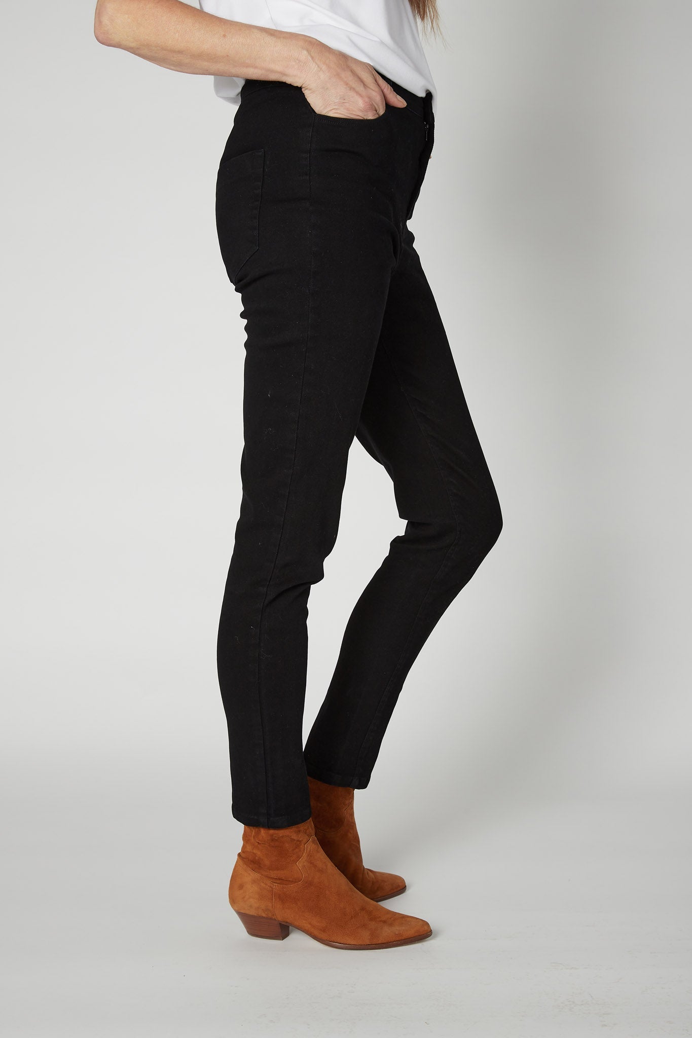 The Iconic Fitted Denim Pants