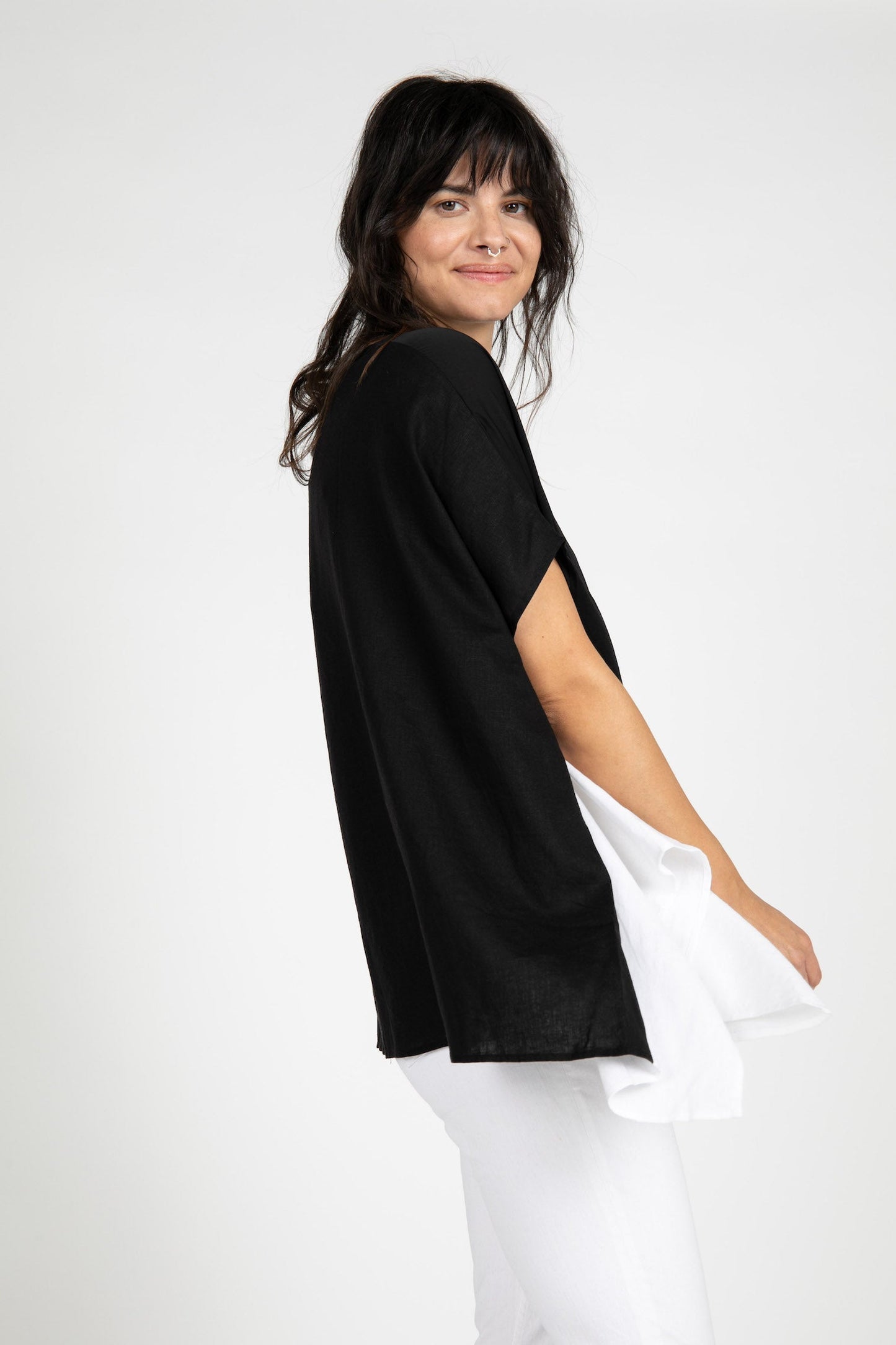 Levan Linen Combo Top