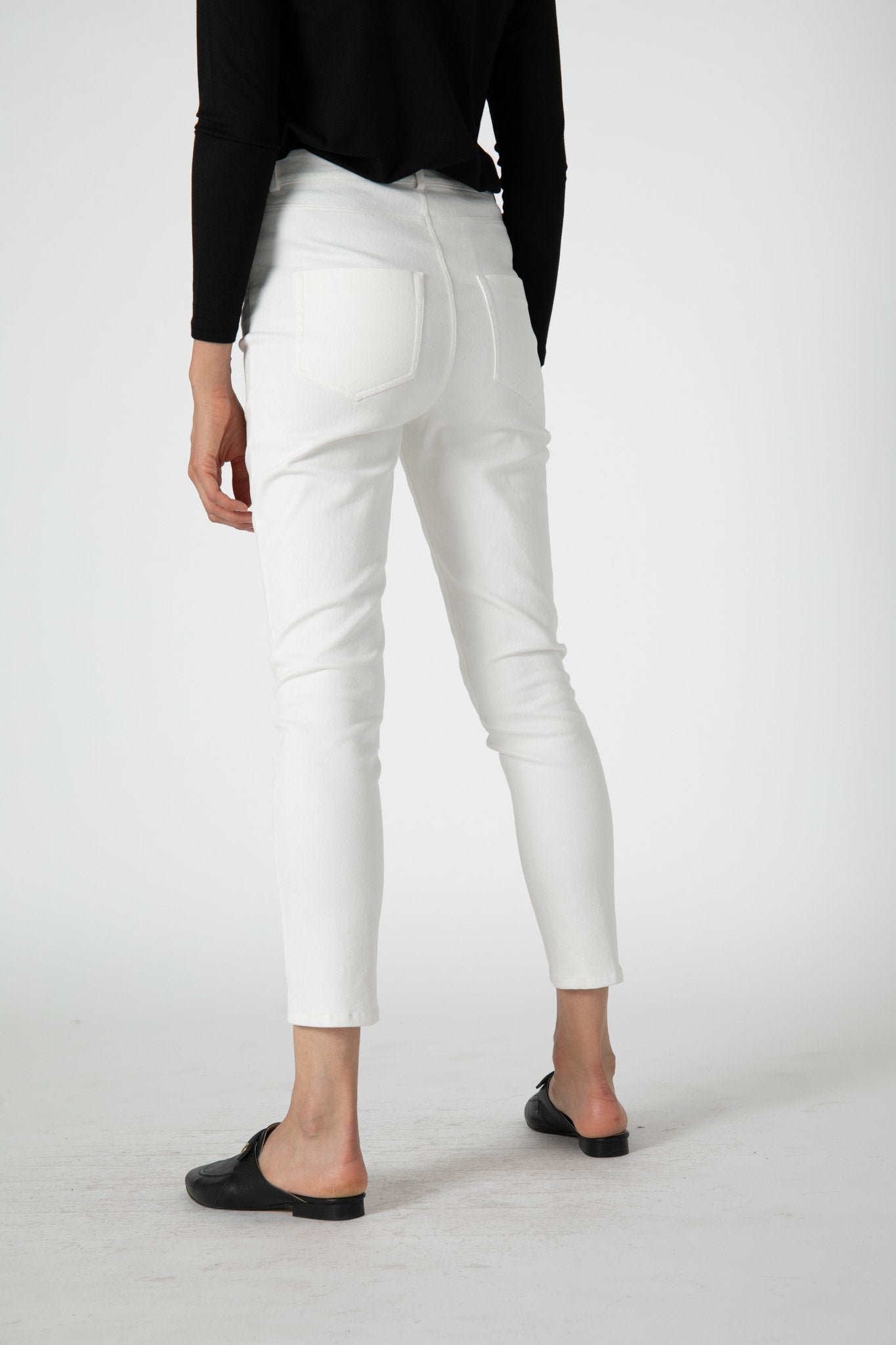 Vintage White Fitted Lilly Jeans